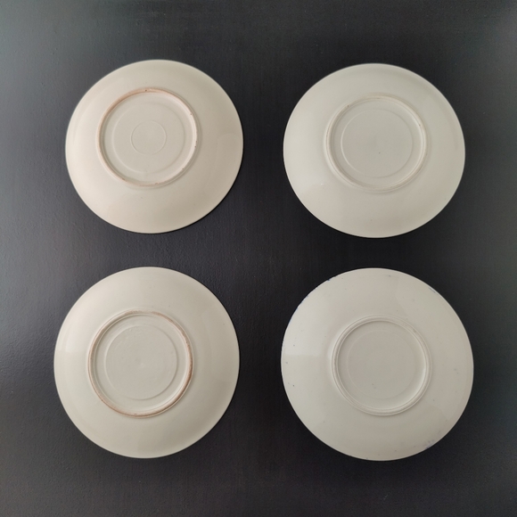 4 unbranded | transferware | Blue Willow pattern plates (saucers) 🔵⚪ - Picture 2 of 8